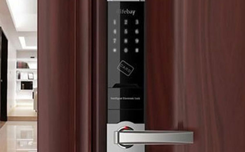 灯塔24小时上门开锁公司