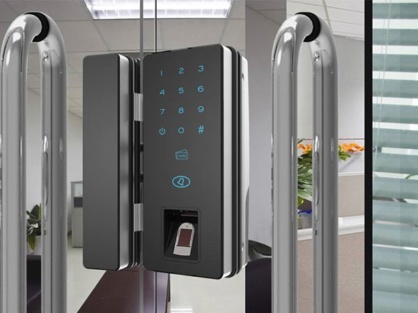 灯塔24小时上门开锁公司