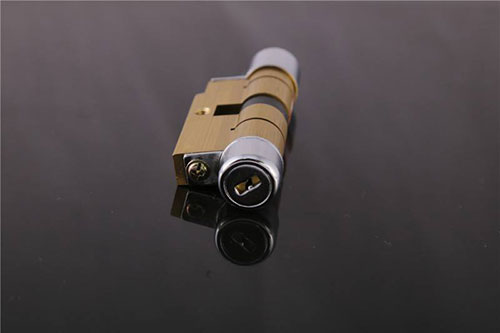 灯塔24小时上门开锁公司